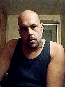 Snapshot of BigriskDaddy92 chatting on 28, 11, 2025 BigriskDaddy92 online show from 28, 11, 2025