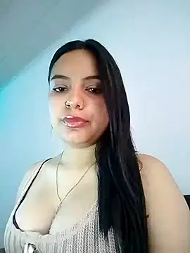 LunaDeTercio online show from 25, 11, 2025