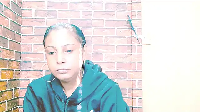 indian spice girl online show from 11, 5, 2026