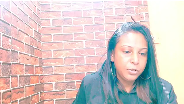 indian spice girl online show from 8, 5, 2026