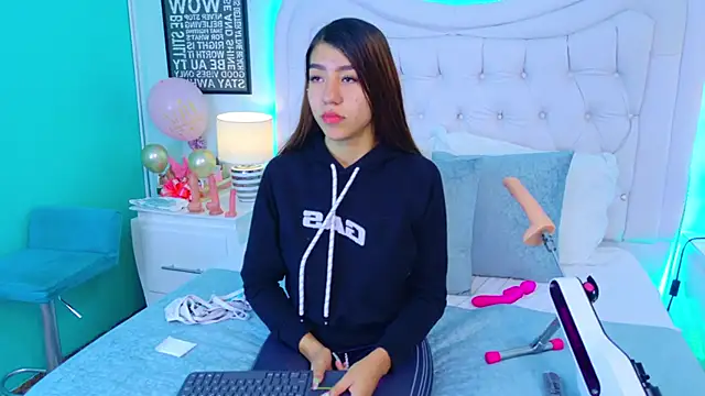 ViolettFrosst online show from 28, 11, 2025