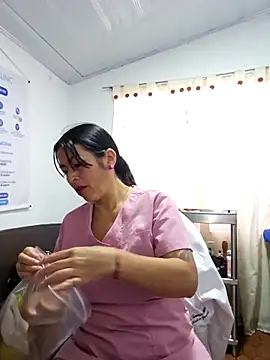 JustSamantha  online show from 29, 4, 2026
