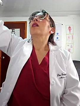 JustSamantha  online show from 9, 2, 2026