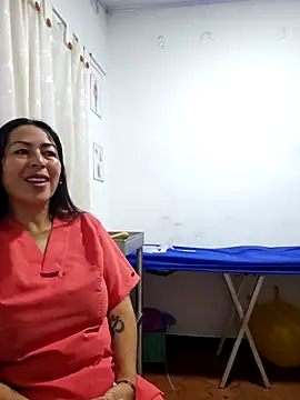 JustSamantha  online show from 23, 4, 2026