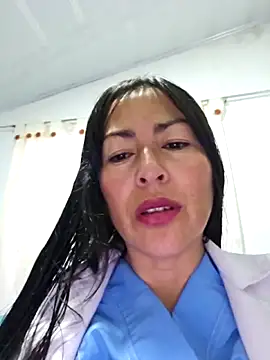 JustSamantha  online show from 7, 3, 2026