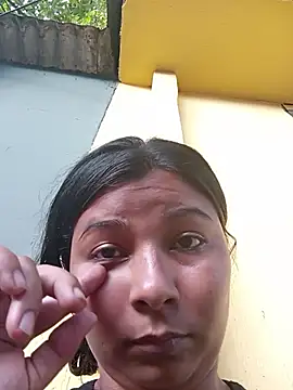 scarlet mia online show from 19, 11, 2025