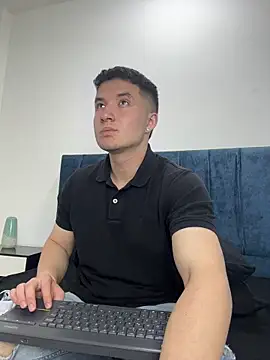 Ethan-Connor online show from 28, 11, 2025