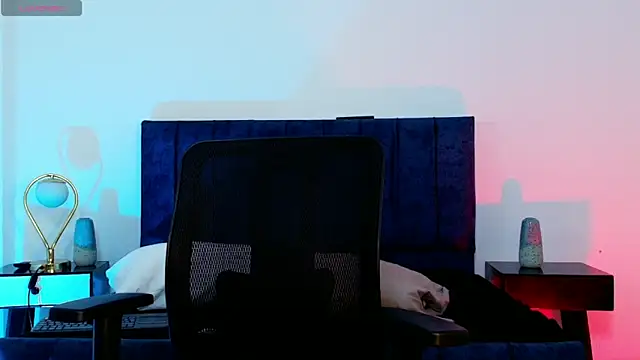 Ethan-Connor online show from 6, 1, 2026