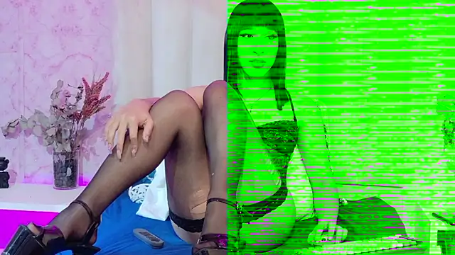 Atenea Mendoza online show from 7, 1, 2026