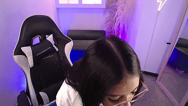 vallolett online show from 1, 12, 2025