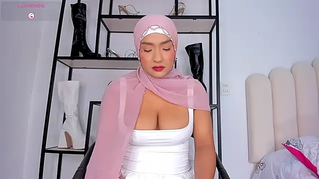 Amira-Zahra online show from 28, 7, 2026