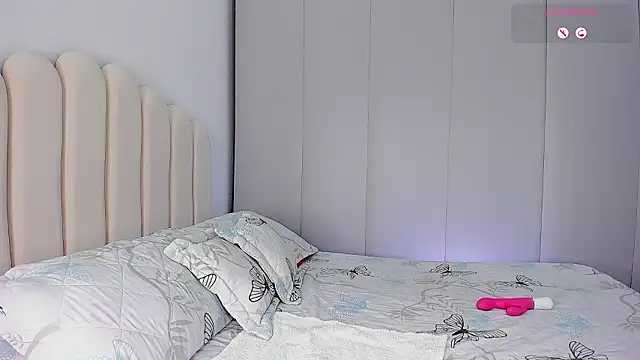 Snapshot of Amira-Zahra chatting on 12, 2, 2026 Amira-Zahra online show from 12, 2, 2026