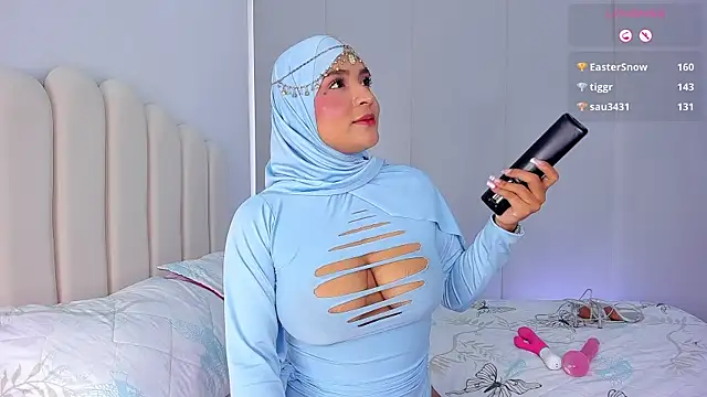 Amira-Zahra online show from 1, 4, 2026