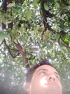 nori dunda online show from 17, 12, 2025