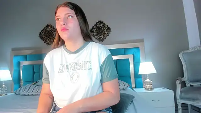 Snapshot of LiiaVelvet chatting on 18, 12, 2025 LiiaVelvet online show from 18, 12, 2025