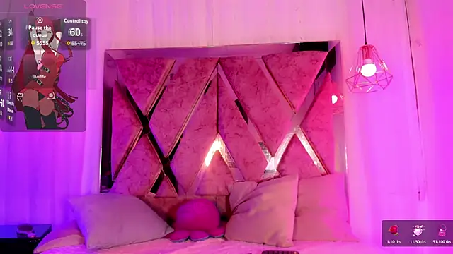 atenea taylor  online show from 17, 12, 2025