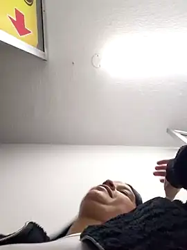 Layla-daring online show from 29, 5, 2026