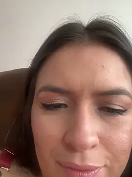 Little  Danni1 online show from 12, 4, 2026