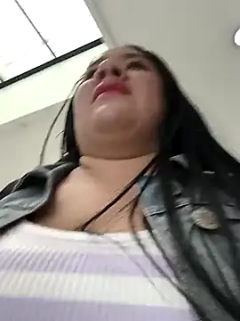 Snapshot of Kendra-daring chatting on 3, 3, 2026 Kendra-daring online show from 3, 3, 2026