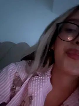 saliha pinky  online show from 17, 12, 2025