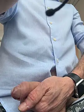 Alexbbcum online show from 4, 5, 2026