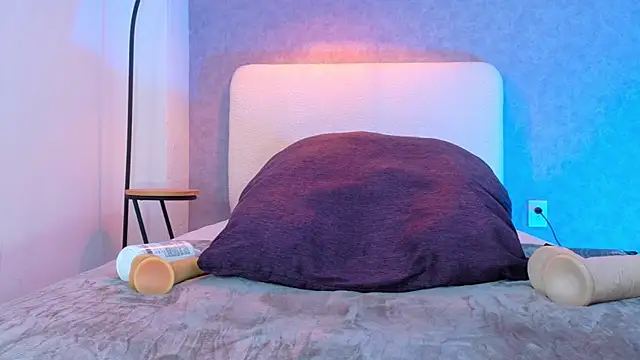 lanna w online show from 15, 1, 2026