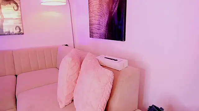 emmyheart7 online show from 6, 2, 2026