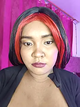 Evelinn  online show from 21, 11, 2025