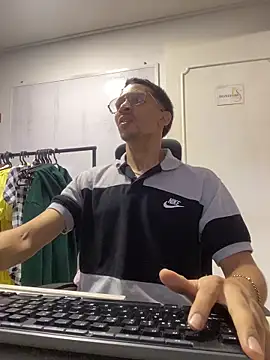 charlie bass online show from 27, 11, 2025