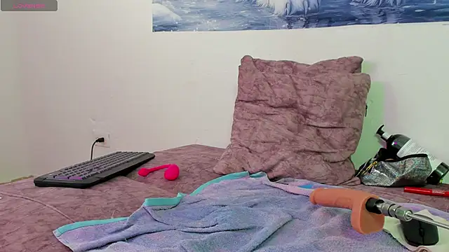 Snapshot of Mia_King_ chatting on 17, 2, 2026 Mia King online show from 17, 2, 2026