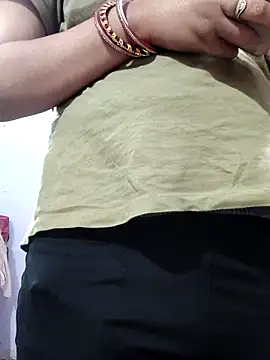 yamunna647 online show from 23, 12, 2025