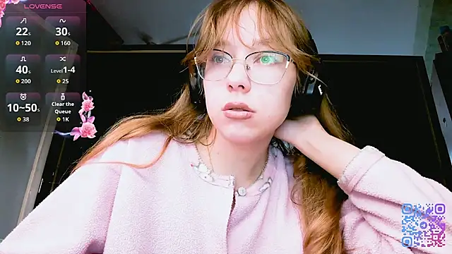 LouettaTornese online show from 30, 11, 2025