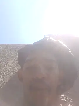 Eezxxx online show from 8, 3, 2026