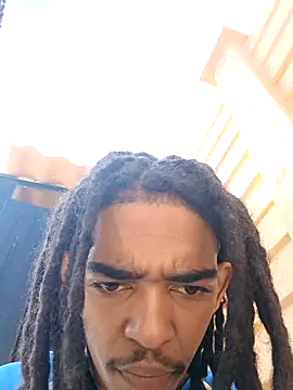 Eezxxx online show from 17, 12, 2025