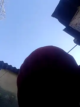 Eezxxx online show from 4, 2, 2026