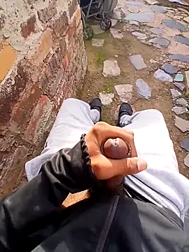 Eezxxx online show from 17, 2, 2026