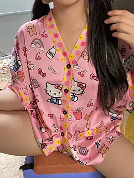 XndSeraphina online show from 6, 2, 2026