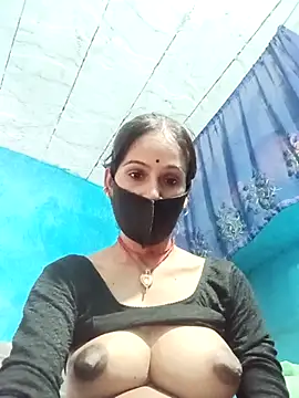 Snapshot of Nandani-758 chatting on 20, 5, 2026 Nandani-758 online show from 20, 5, 2026