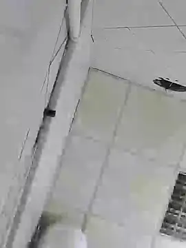 Snapshot of Meow_buggie chatting on 7, 4, 2026 Meow buggie online show from 7, 4, 2026