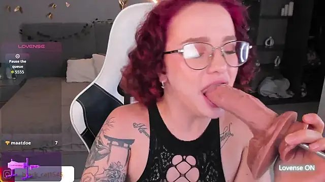 kittyhardfucks online show from 20, 6, 2026