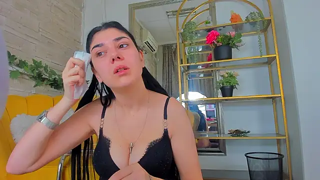 SerennaNoir online show from 10, 1, 2026