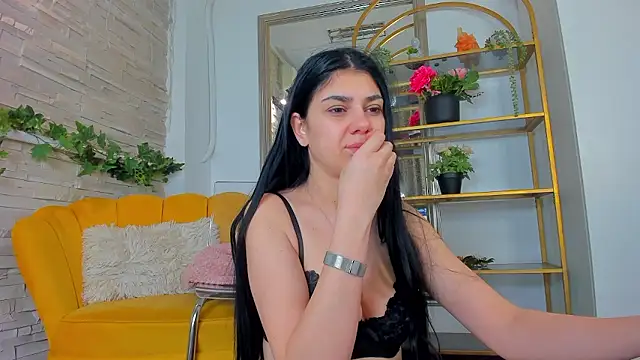 SerennaNoir online show from 14, 1, 2026