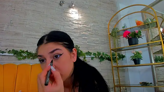 SerennaNoir online show from 22, 12, 2025