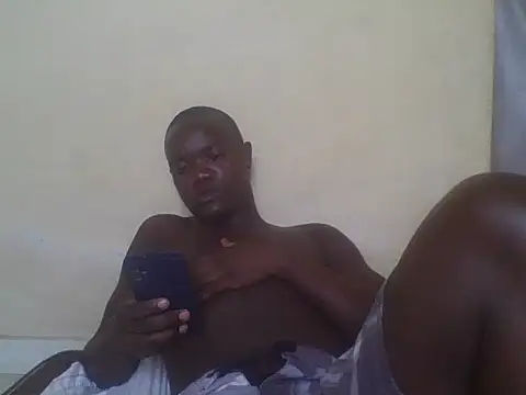 UsTwo  online show from 25, 11, 2025