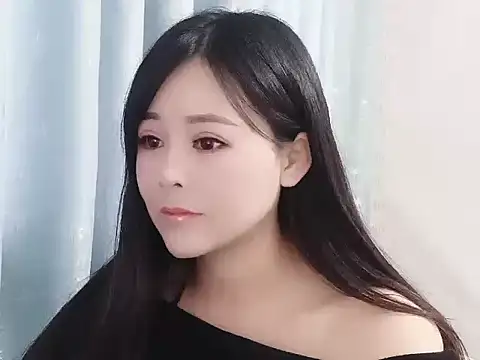 Snapshot of camilla-- chatting on 21, 12, 2025 camilla-- online show from 21, 12, 2025