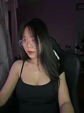 Kiee-lee online show from 30, 4, 2026