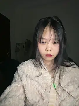 Kiee-lee online show from 2, 2, 2026