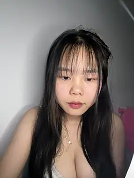 Kiee-lee online show from 5, 3, 2026