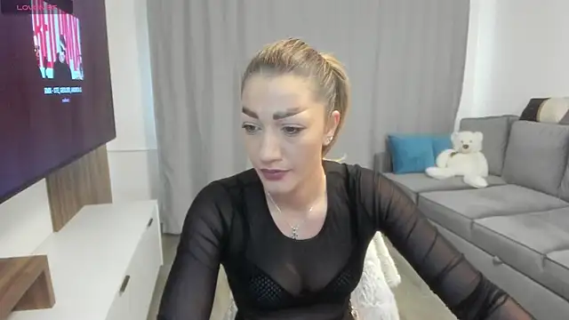 rossana doll online show from 16, 4, 2026