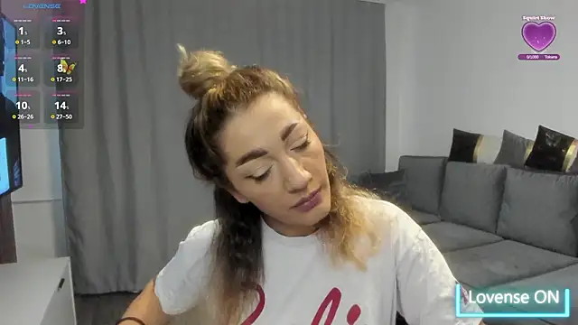 rossana doll online show from 1, 3, 2026